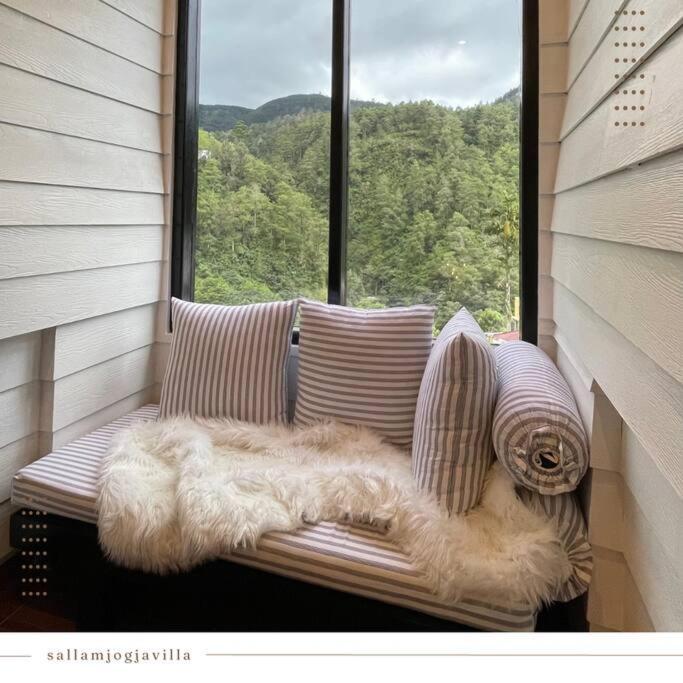 Villa The Noman Tawangmangu By Suasana Villa ซารางงัน ภายนอก รูปภาพ